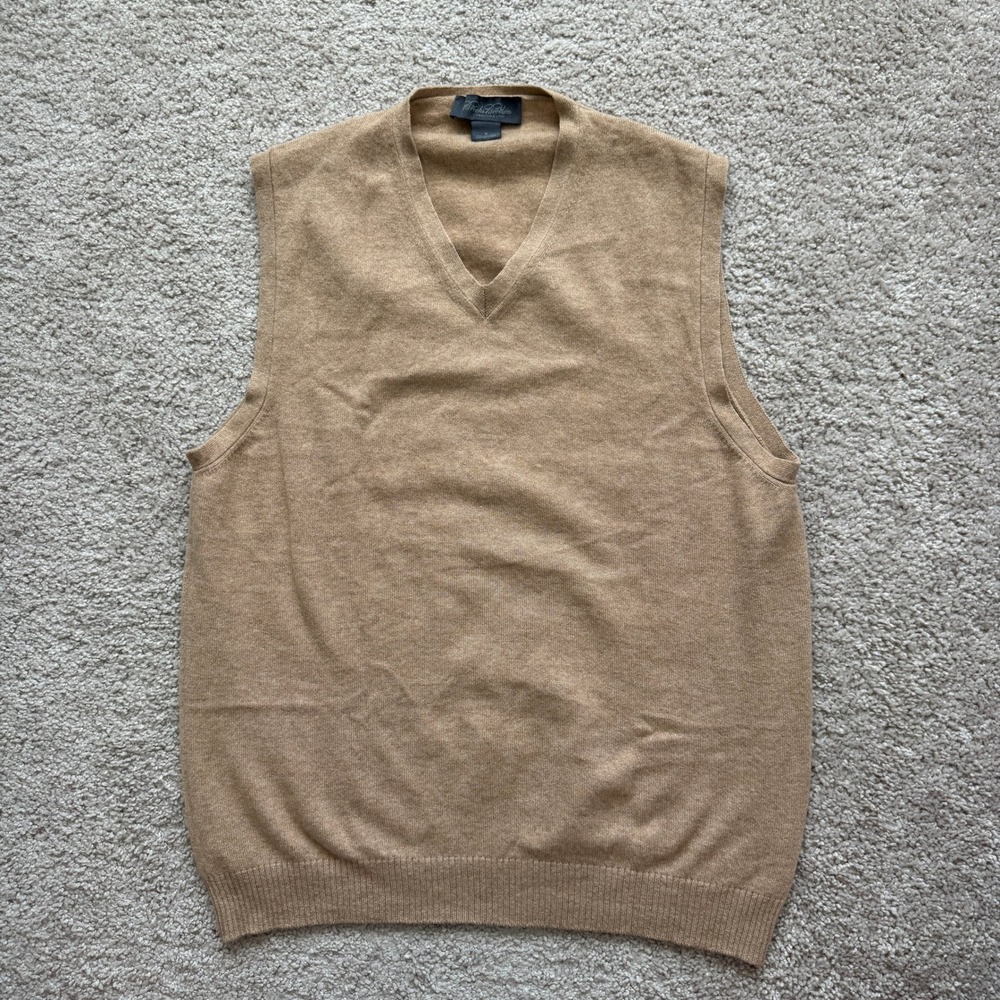 Brooks Brothers Mens Cashmere V-Neck Sweater Vest Tan Grandpa Old Money Medium